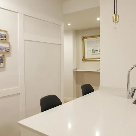 Barrio De La Arena Apartment *