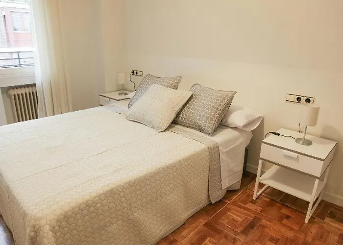 Barrio De La Arena *