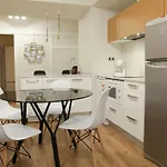 Barrio De La Arena Apartment *